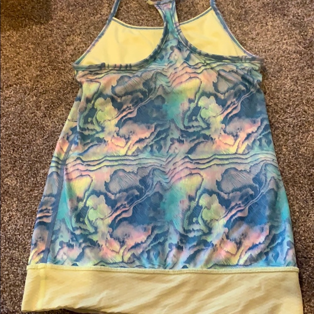 Ivivva top